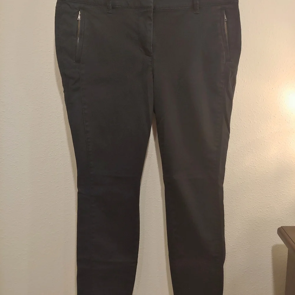 Loft Marisa Cut Ankle Skinny Pants Size 8 Petite Black - Picture 8 of 10